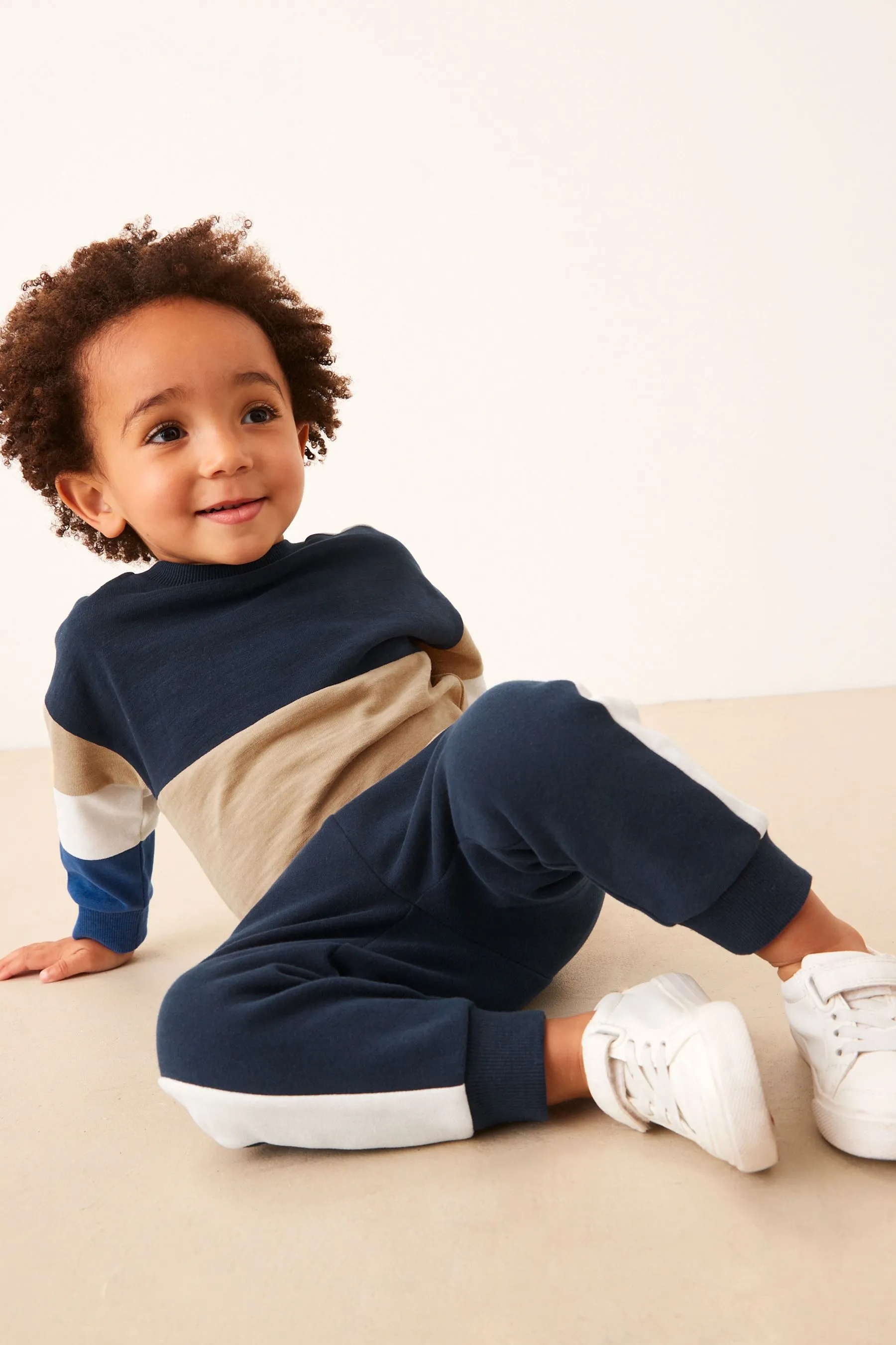 100% Cotton Long Sleeve Cosy Colourblock T-Shirt and Joggers Set (3mths-7yrs)    