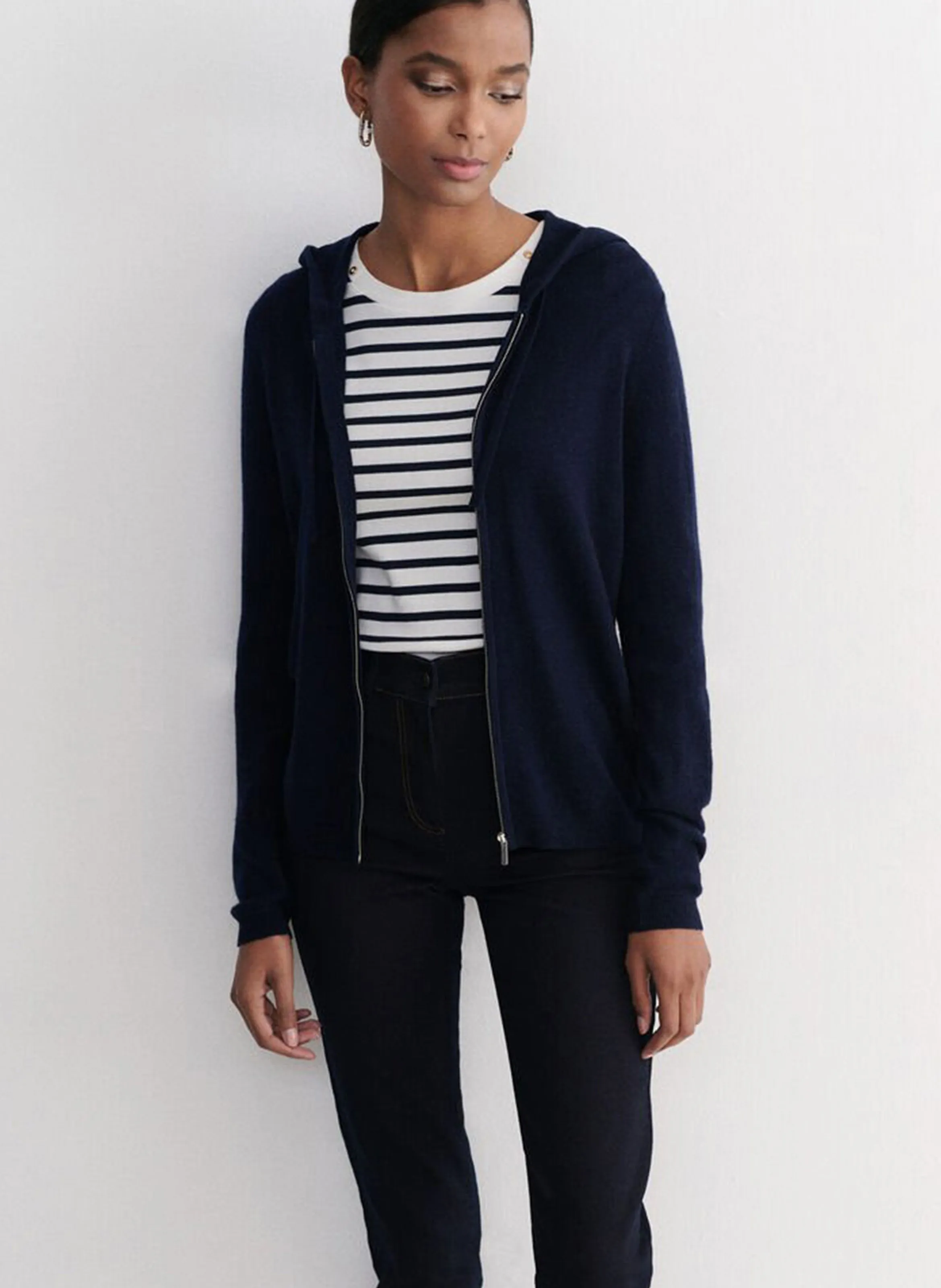  CAROLL   BASILEB - Cardigan con cappuccio in misto lana | Blu