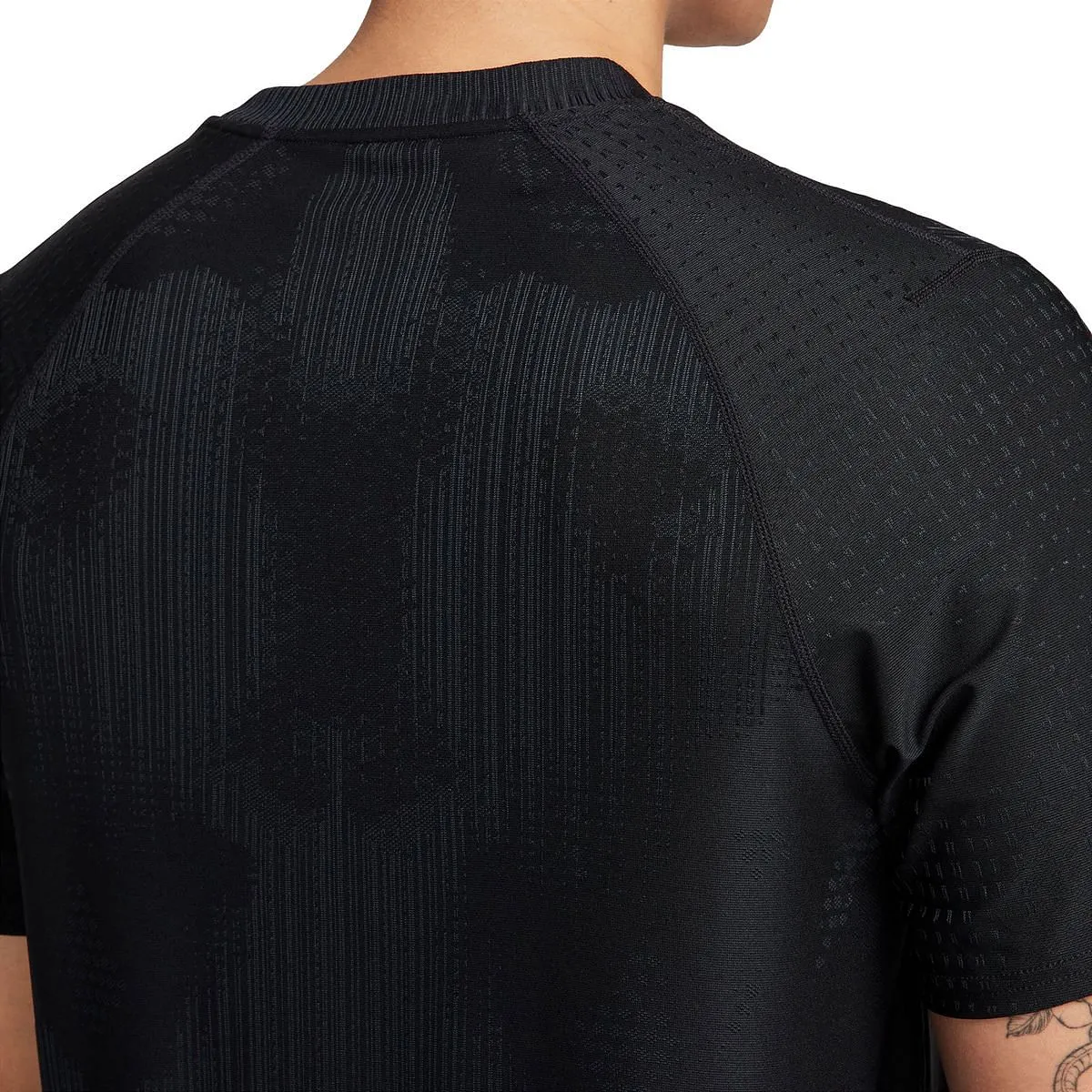      NIKE T-SHIRT DRI-FIT ADV APS  